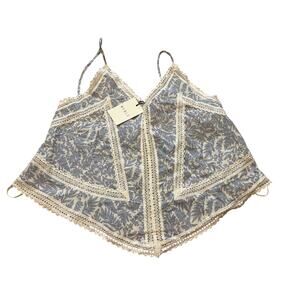 MABLE Crochet Lace Crop Tank Lightweight Blue Tropical Size Medium